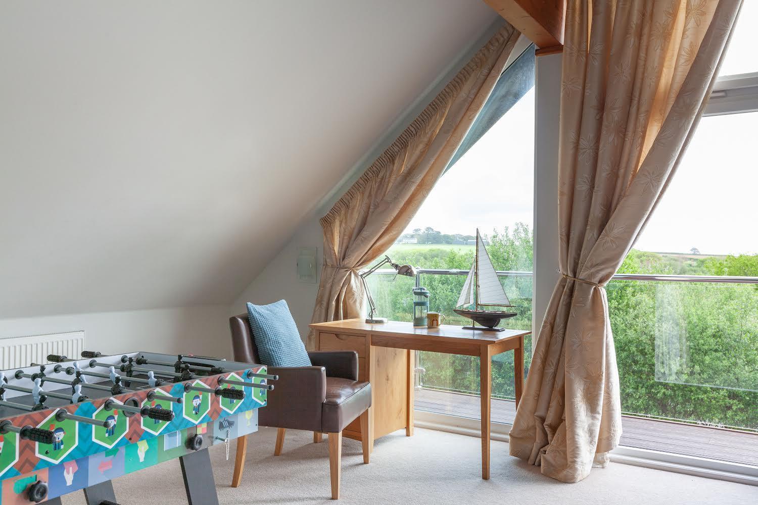 Kingfisher Hot Tub & Log Burner House On Premium Lakeside With Resort Facilities 세인트컬럼메이져 외부 사진